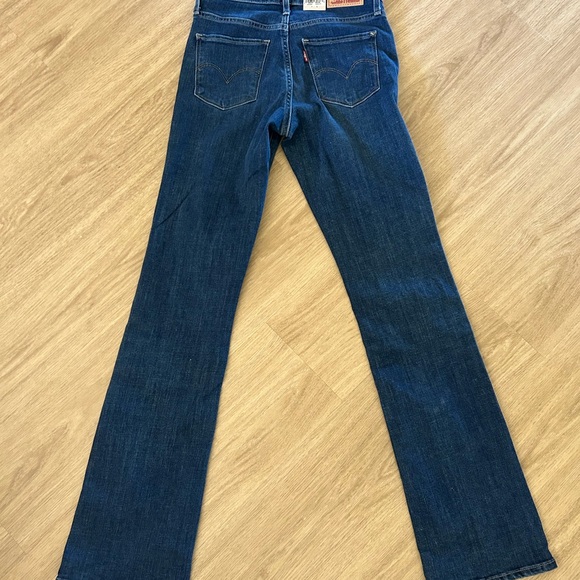 Levis bootcut jeans size 25 mid rise medium wash - Picture 2 of 2